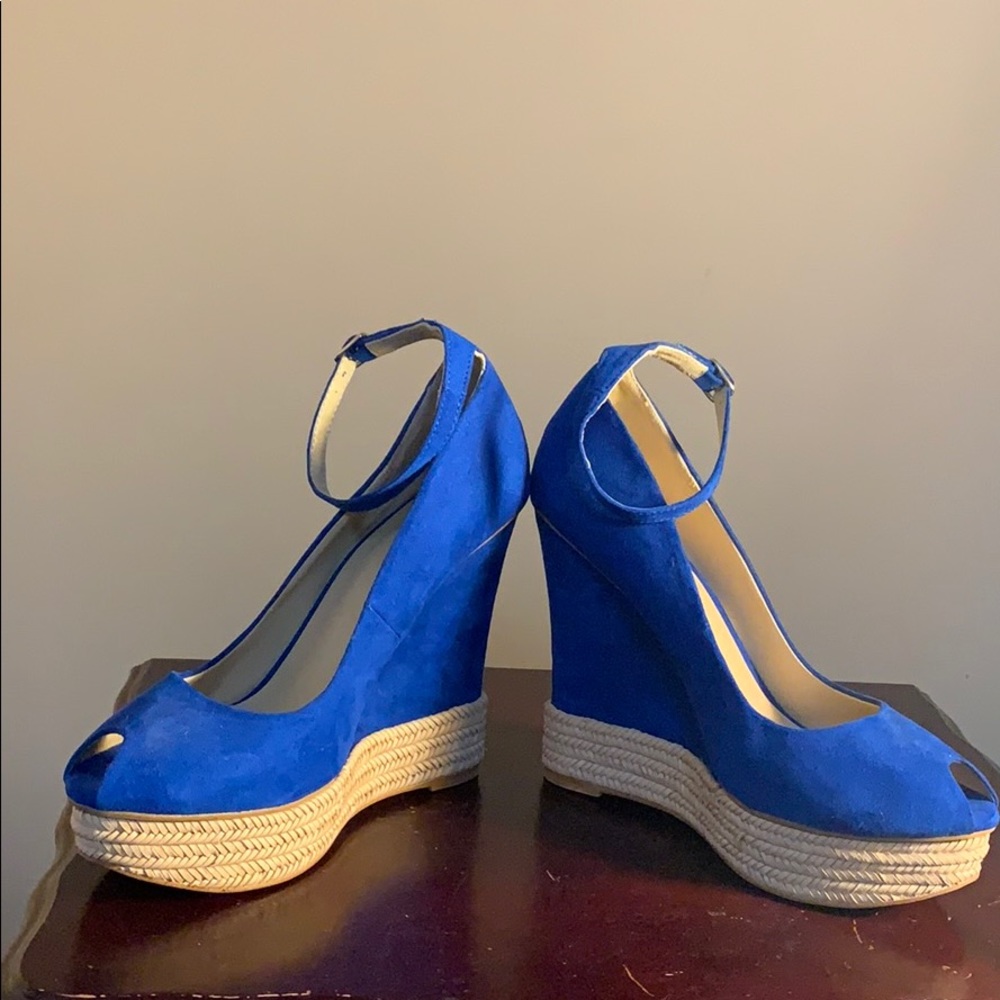 Zara - Picture 5 of 5